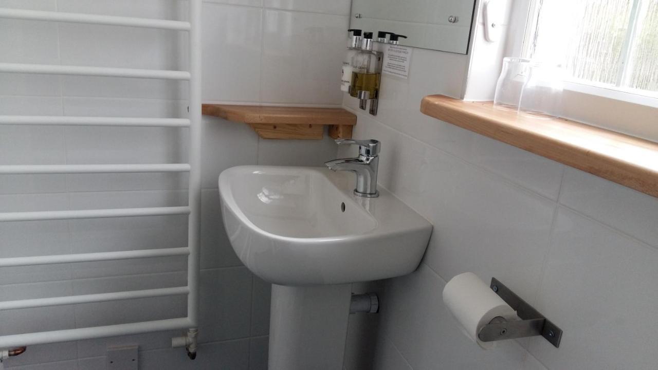 Apple Tree Bed And Breakfast Broadway  Luaran gambar